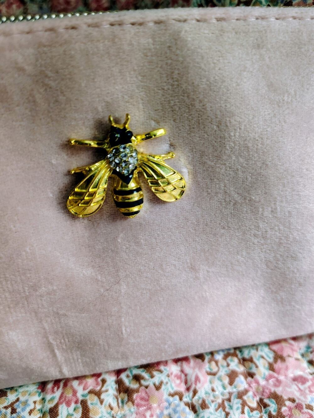 Bee Blush Velvet Brooch Bag featuring a gold-toned bee embellishment NWOT